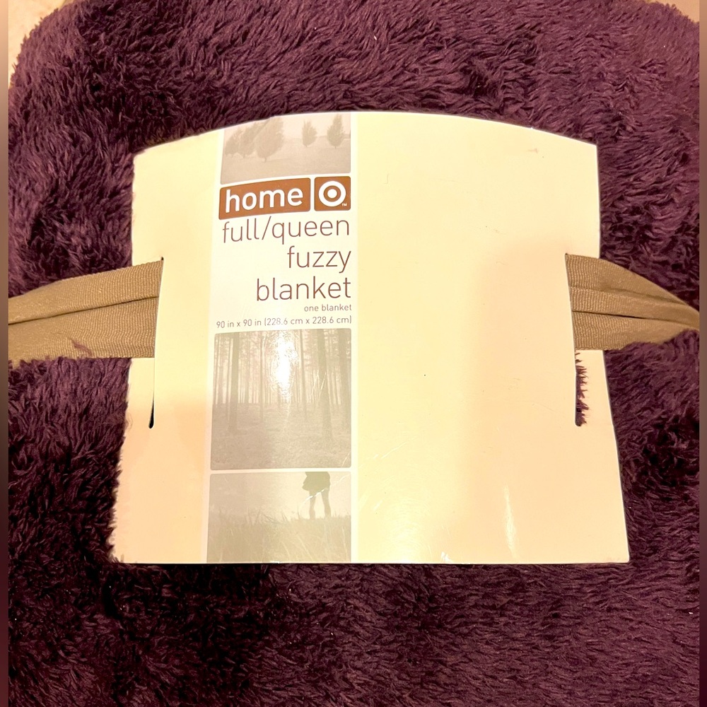 🤎🧶HOME Chocolate🍫Brown Full/Queen Fuzzy Blanket NWT